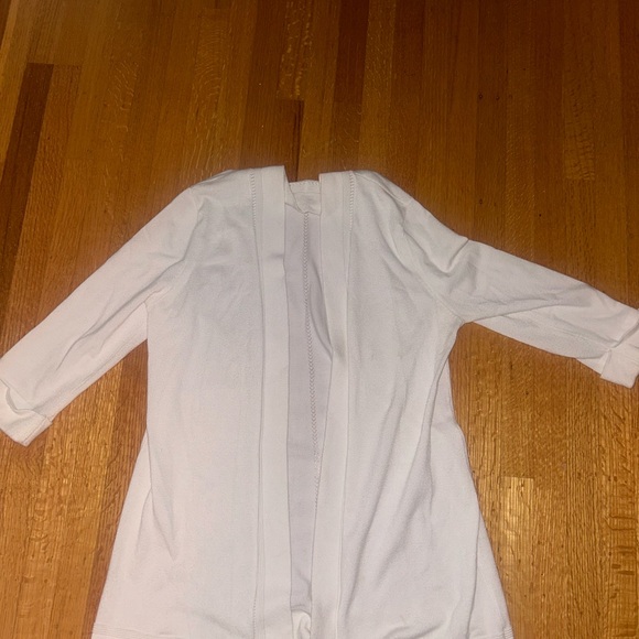 White cardigan from isela - Picture 2 of 5